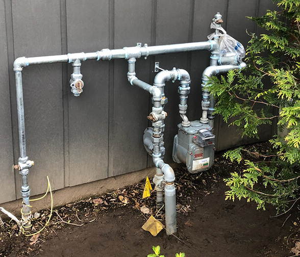 Leaky Gas Line Repair And Replacement Service